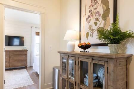 Downtown Luxury Farmhouse Apartment #4 West Dundee Kültér fotó